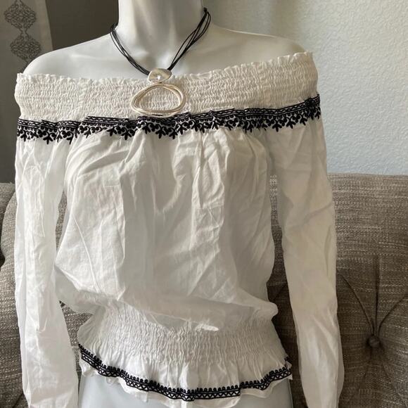 The Limited Off Shoulder Top Blouse Woman’s XS - Picture 3 of 6